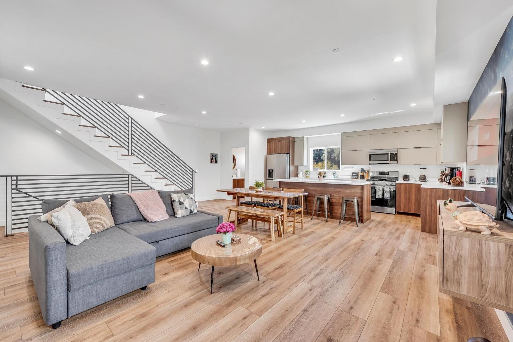 Luxurious Townhome W/3 Master Suites Gated Parking Los Angeles Exteriör bild