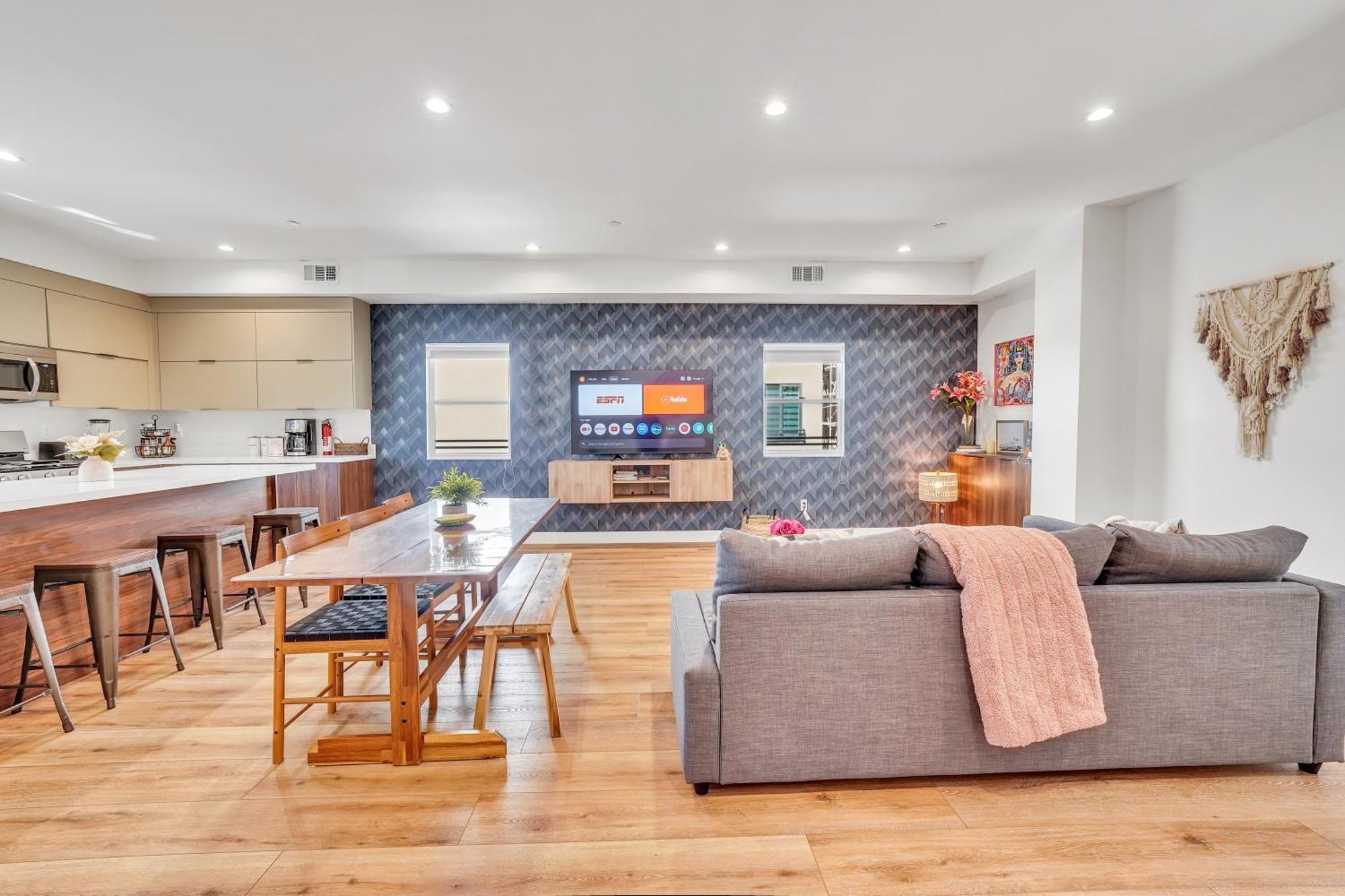 Luxurious Townhome W/3 Master Suites Gated Parking Los Angeles Exteriör bild